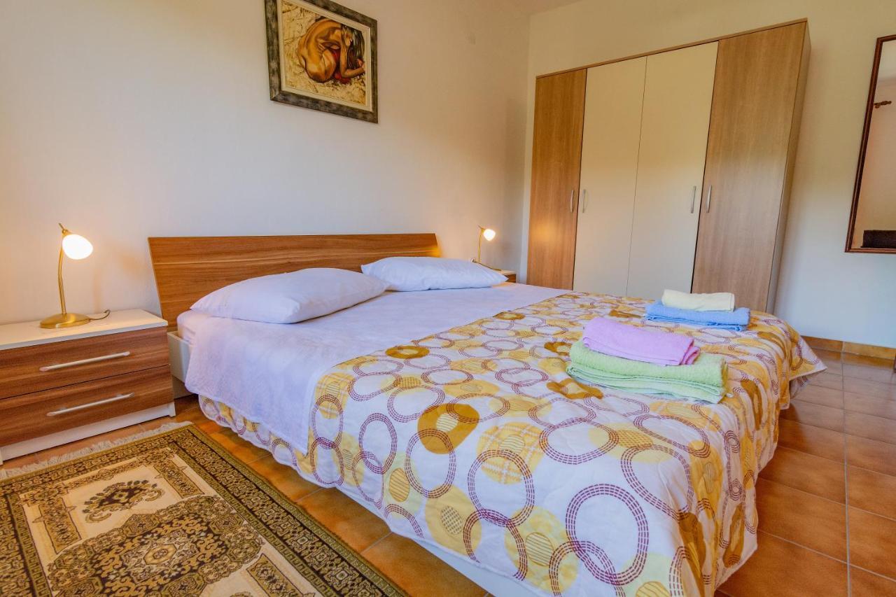 Apartment Dumicic 1 Mundanije Kültér fotó