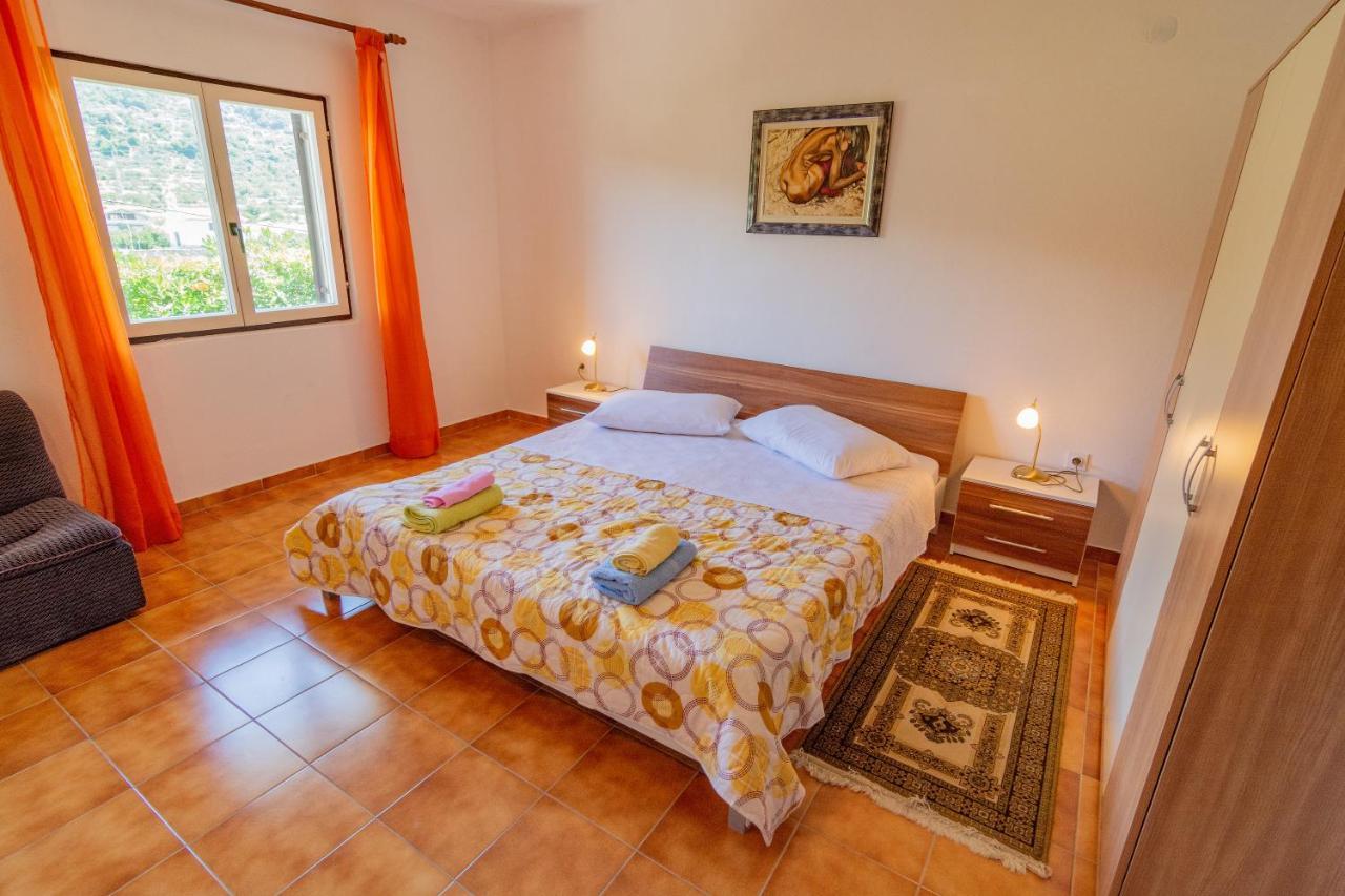 Apartment Dumicic 1 Mundanije Kültér fotó